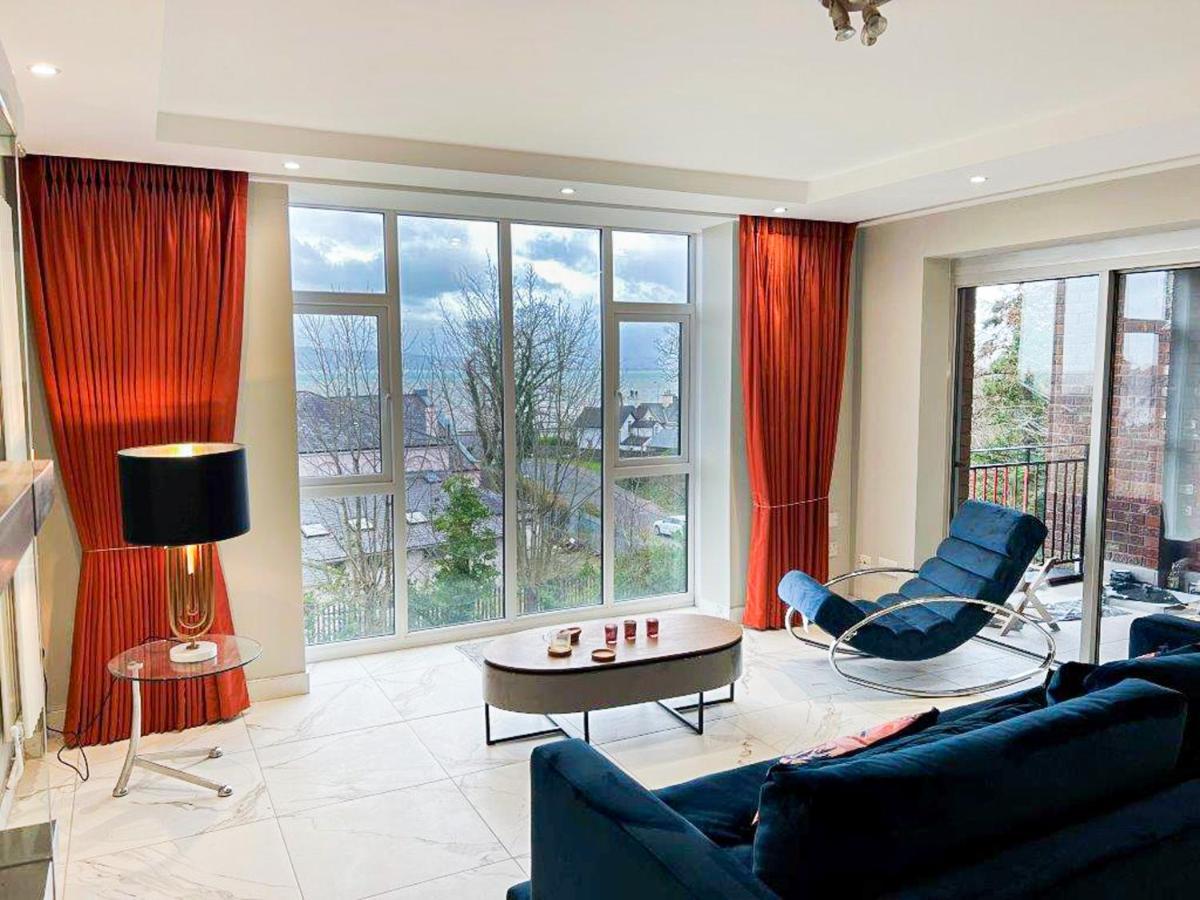 Modern Luxurious Apartment W/ Patio Balcony & View Jordanstown المظهر الخارجي الصورة